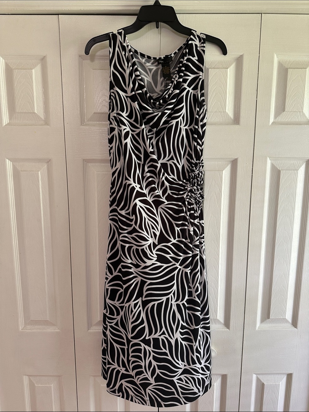 Grace Midi Dress Size Medium